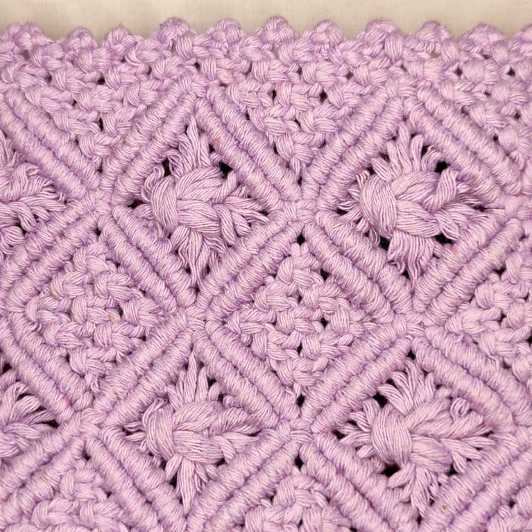 Chic-Purple-Crochet-Purse-Close-up